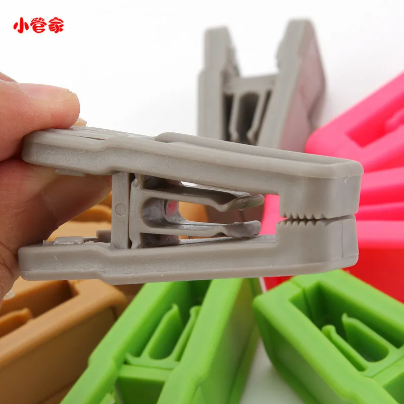 1pcs New Plastic Clothespins Clothes Pegs Laundry Hanging Pin Clip Household Clothespins Socks Underwear Drying Rack Holder
1pcs New Plastic Clothespins Clothes Pegs Laundry Hanging Pin Clip Household Clothespins Socks Underwear Drying Rack Holder