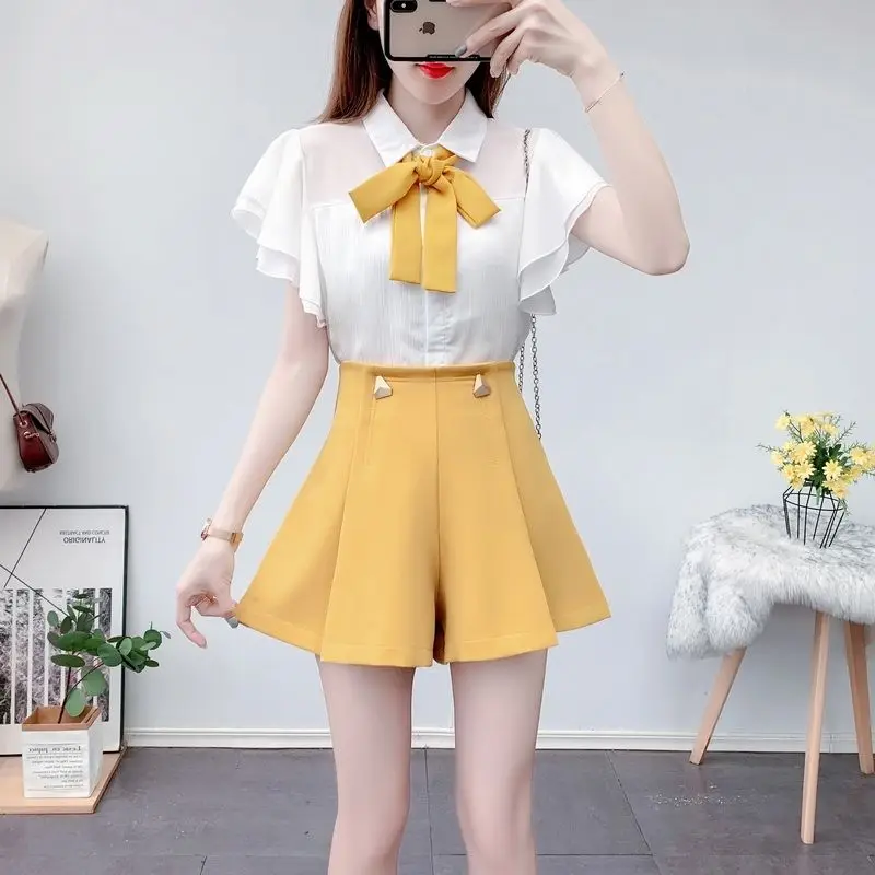 Women 2021 Summer New Fashion Two-piece Sets Female Solid Color Bow Chiffon Shirt Ladies High Waist Loose Shorts Suits Y184
Women 2021 Summer New Fashion Two-piece Sets Female Solid Color Bow Chiffon Shirt Ladies High Waist Loose Shorts Suits Y184