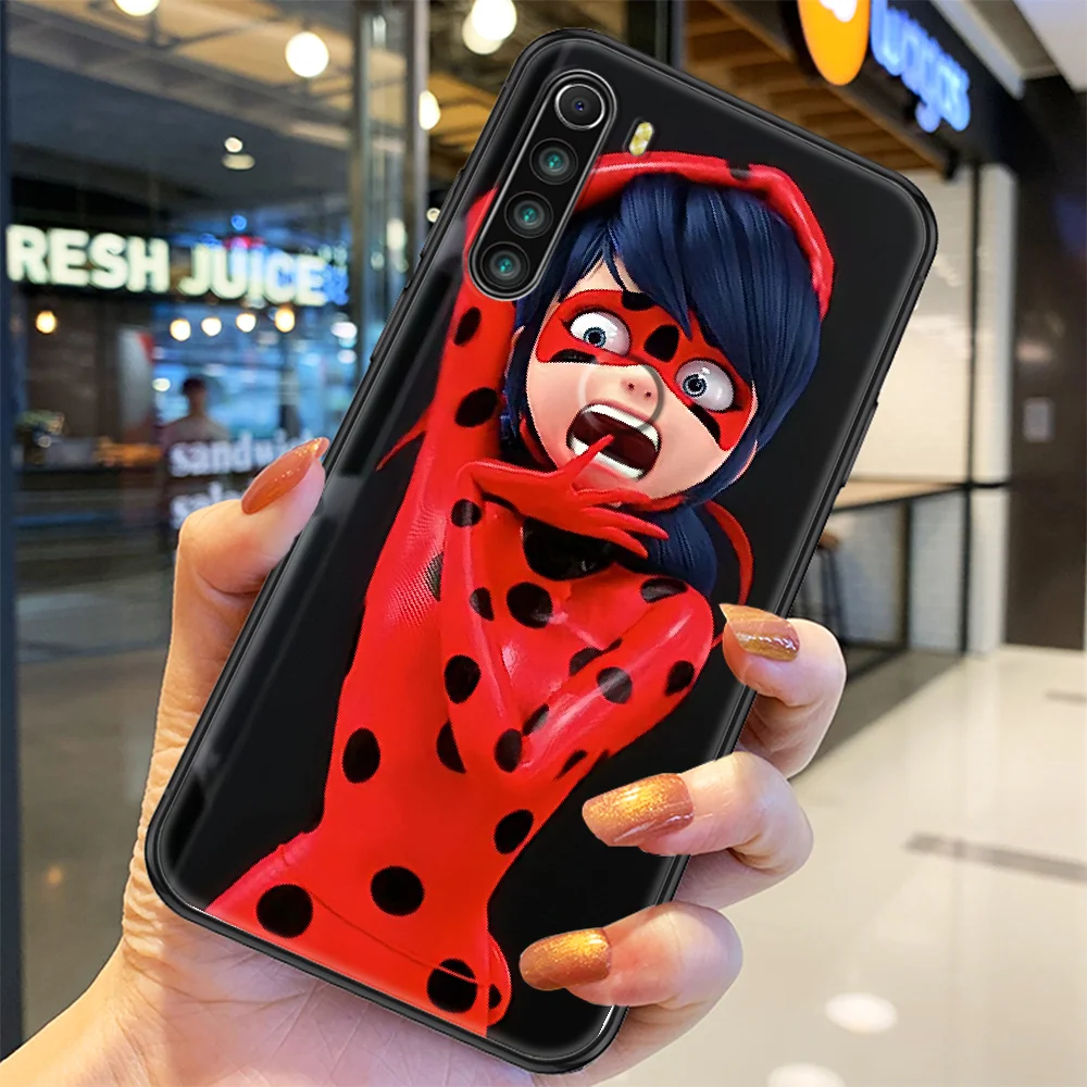 Cat Cartoon Ladybugs Girl Phone case For Xiaomi Redmi Note 7 7A 8 8T 9 9A 9S 10 K30 Pro Ultra black tpu Etui painting hoesjes
Cat Cartoon Ladybugs Girl Phone case For Xiaomi Redmi Note 7 7A 8 8T 9 9A 9S 10 K30 Pro Ultra black tpu Etui painting hoesjes
