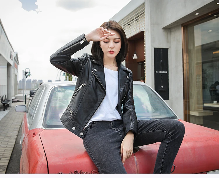 Free Shipping,2021 Brand new.women genuine leather jacket.fashion slim real sheepskin coat.quality biker leather clothing.
Free Shipping,2021 Brand new.women genuine leather jacket.fashion slim real sheepskin coat.quality biker leather clothing.