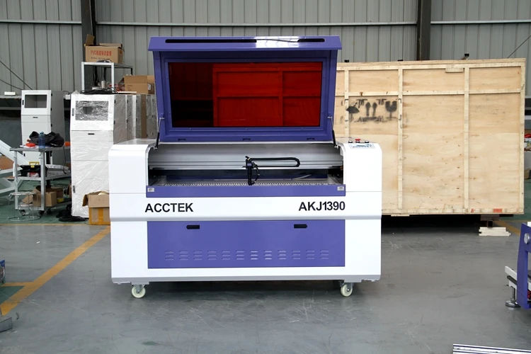 Фанерный станок для лазерной резки AKJ1390/150 Вт CO2 лазерный резак продажи |