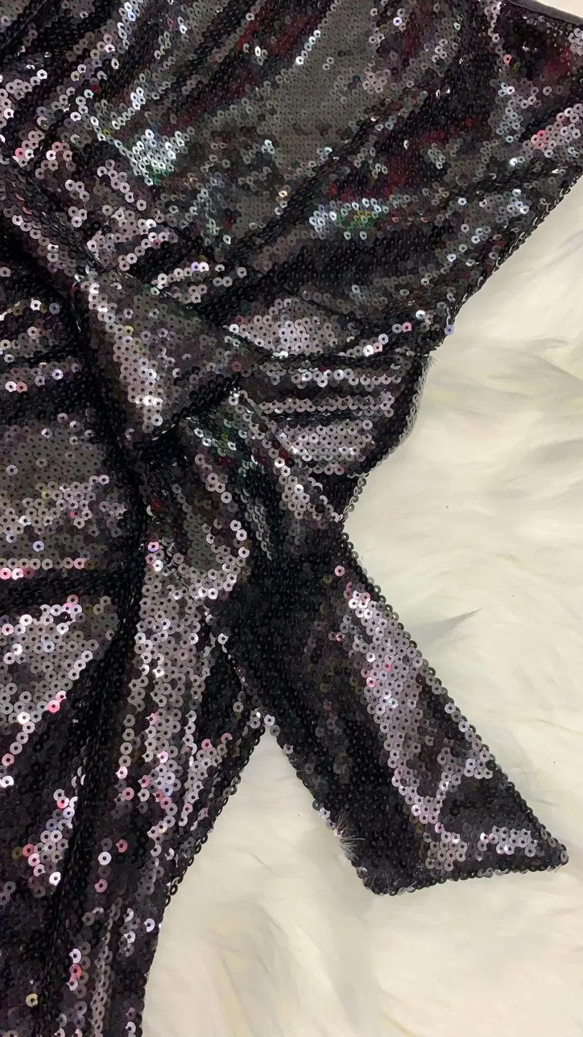 2020 New Jumspuit Black One Sleeve Sequins Bodycon Romper Elegant Celebrity Night Club Party Wear Vintage Vestios
2020 New Jumspuit Black One Sleeve Sequins Bodycon Romper Elegant Celebrity Night Club Party Wear Vintage Vestios