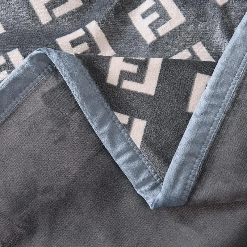 15 Flannel Blanket Winter Coral Cover Hot Super Warm Soft Throw Blankets for Sofa
15 Flannel Blanket Winter Coral Cover Hot Super Warm Soft Throw Blankets for Sofa