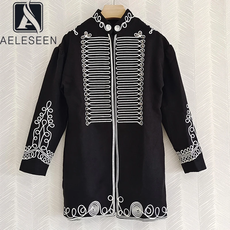 Женское винтажное пальто-ветровка AELESEEN, черное шерстяное теплое длинное пальто-Тренч с вышивкой воинов и цветов, Осень-зима 2021
Женское винтажное пальто-ветровка AELESEEN, черное шерстяное теплое длинное пальто-Тренч с вышивкой воинов и цветов, Осень-зима 2021