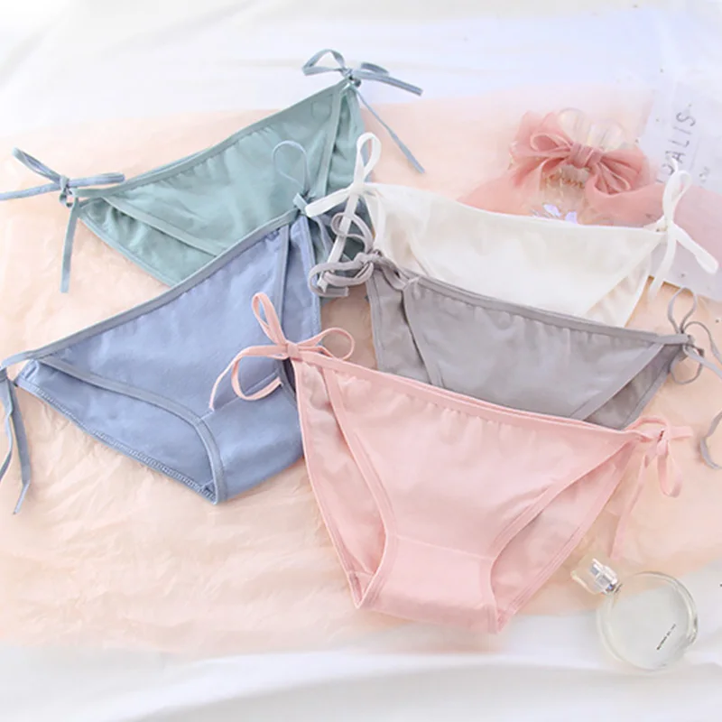 Fashion Cotton Breathable Solid Color Strappy Panties Women Cute Low Waist Underwear Simple Soft Comfortable Briefs
Fashion Cotton Breathable Solid Color Strappy Panties Women Cute Low Waist Underwear Simple Soft Comfortable Briefs