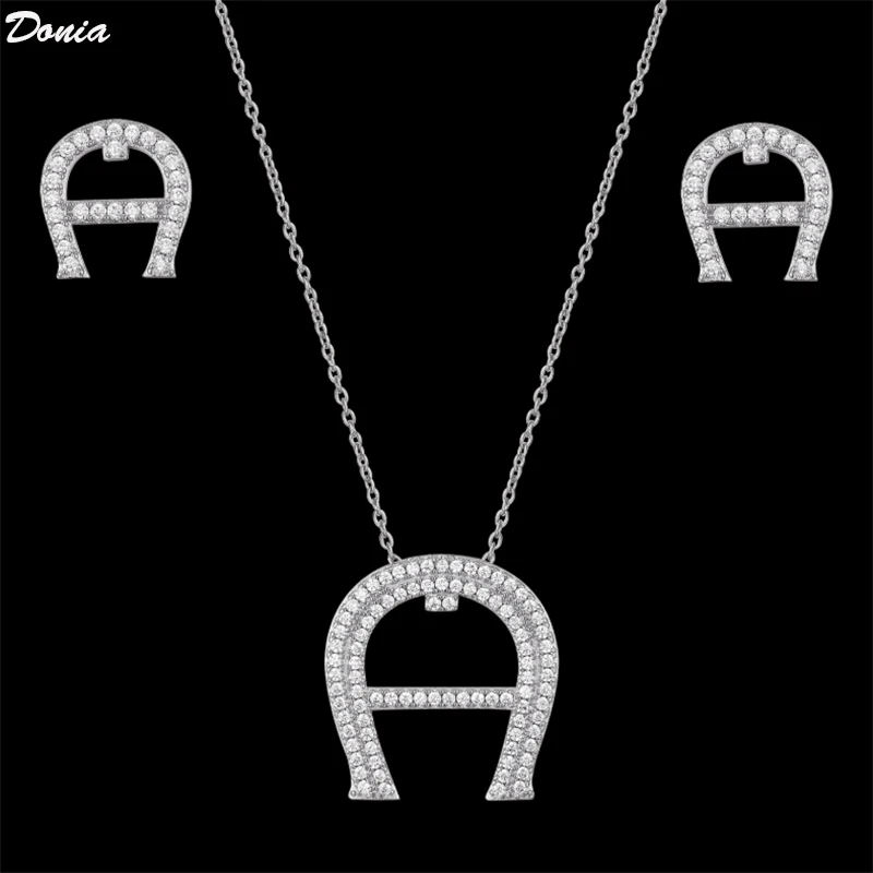 Donia jewelry Fashion new luxury micro-inlaid AAA zirconium earrings letter set necklace earrings women's jewelry pendantjewelry
Donia jewelry Fashion new luxury micro-inlaid AAA zirconium earrings letter set necklace earrings women's jewelry pendantjewelry