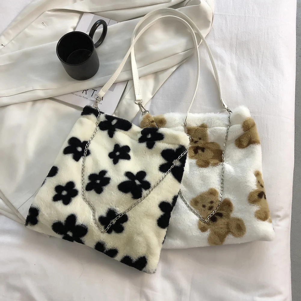 Модные сумки через плечо с цветочным принтом медведя, Осень-зима, плюшевая сумка на плечо, женские повседневные вместительные квадратные су...
Модные сумки через плечо с цветочным принтом медведя, Осень-зима, плюшевая сумка на плечо, женские повседневные вместительные квадратные су...