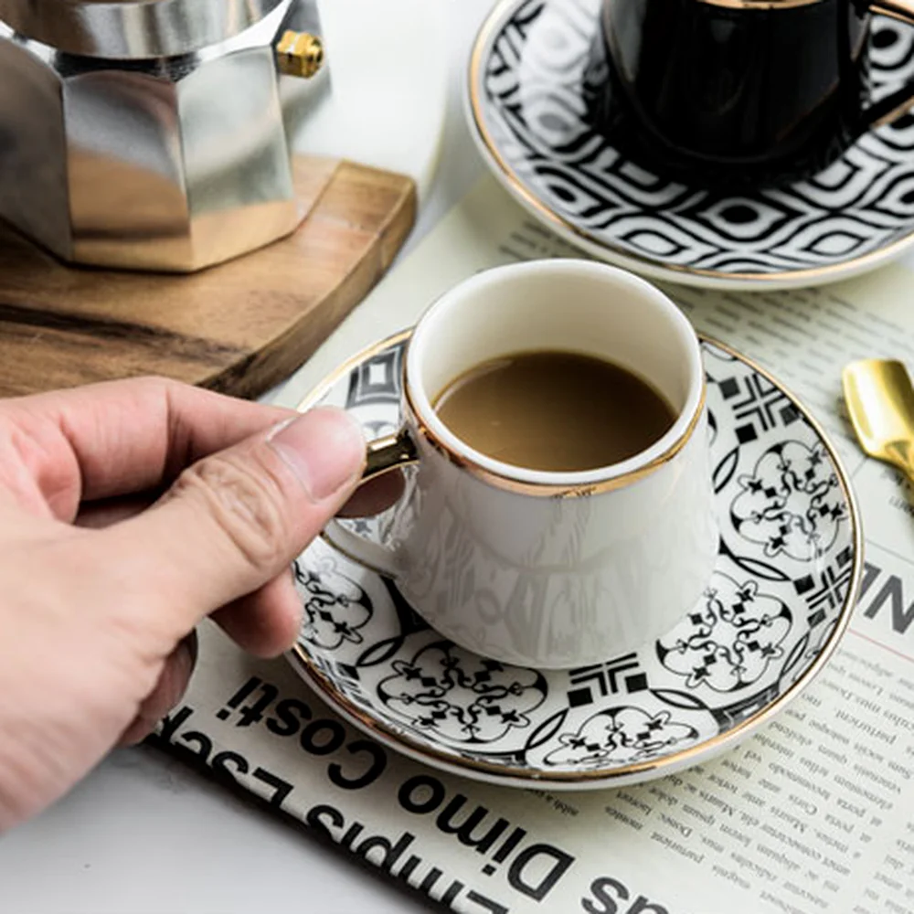 180ml Turkish Espresso Cups With Saucers Ceramic Cup Set For Black Tea Coffee Kitchen Party Drink Ware Home Decor Creative Gifts
180ml Turkish Espresso Cups With Saucers Ceramic Cup Set For Black Tea Coffee Kitchen Party Drink Ware Home Decor Creative Gifts