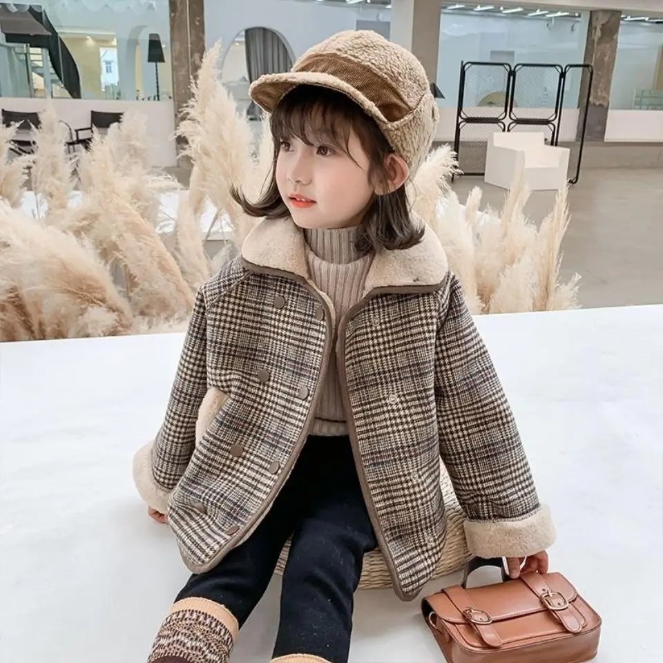 2021 Children's Autumn Winter Coats for Boys and Girls Fashion Plus Velvet Thick Woolen Plaid Korean Style Jacket
2021 Children's Autumn Winter Coats for Boys and Girls Fashion Plus Velvet Thick Woolen Plaid Korean Style Jacket