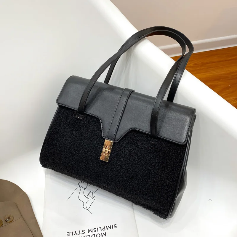 Splicing Pu Leather Fashion Handbags Lady Plush Casual Tote Bags Bag Famale High capacity Handbag Women Shoulder For Girl
Splicing Pu Leather Fashion Handbags Lady Plush Casual Tote Bags Bag Famale High capacity Handbag Women Shoulder For Girl