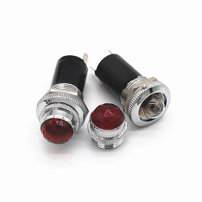 Индикаторы питания Fender 5E3 5шт
Индикаторы питания Fender 5E3 5шт