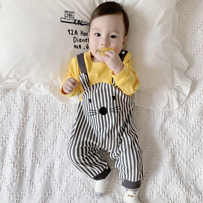 2020 TALLOLY new male baby clothes summer hot style net red baby romper cotton clothes
2020 TALLOLY new male baby clothes summer hot style net red baby romper cotton clothes