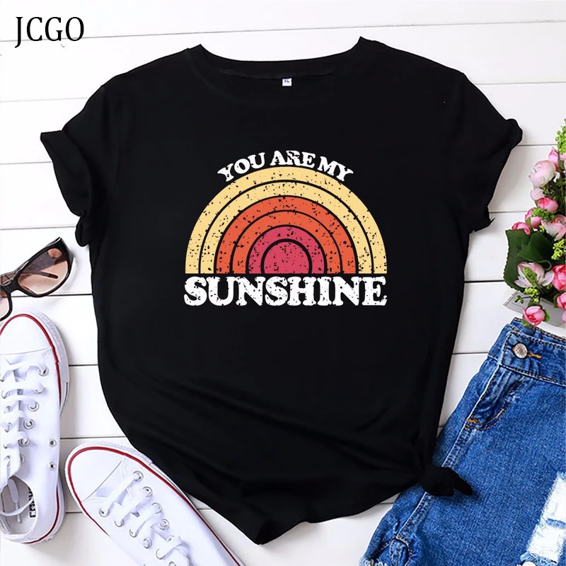 Летняя футболка JCGO, Женская Хлопковая универсальная футболка 5XL с принтом «You Are My Sunshine», повседневная женская футболка с круглым вырезом и к...
Летняя футболка JCGO, Женская Хлопковая универсальная футболка 5XL с принтом «You Are My Sunshine», повседневная женская футболка с круглым вырезом и к...