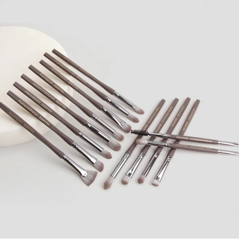 14Pcs Makeup Brushes Set Foundation Powder Blush Eyeshadow Concealer Lip Eye Make Up Brush Cosmetics Tools
14Pcs Makeup Brushes Set Foundation Powder Blush Eyeshadow Concealer Lip Eye Make Up Brush Cosmetics Tools