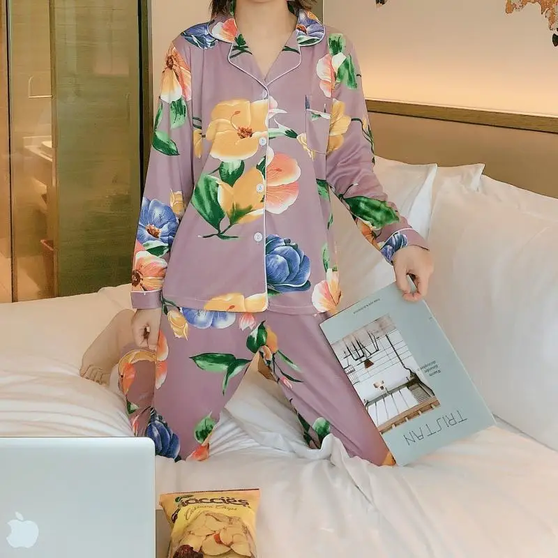 Fashion Pajamas Women Spring and Autumn Long-Sleeved Trousers Lapel Printing Loose Home Service Pajamas Set
Fashion Pajamas Women Spring and Autumn Long-Sleeved Trousers Lapel Printing Loose Home Service Pajamas Set