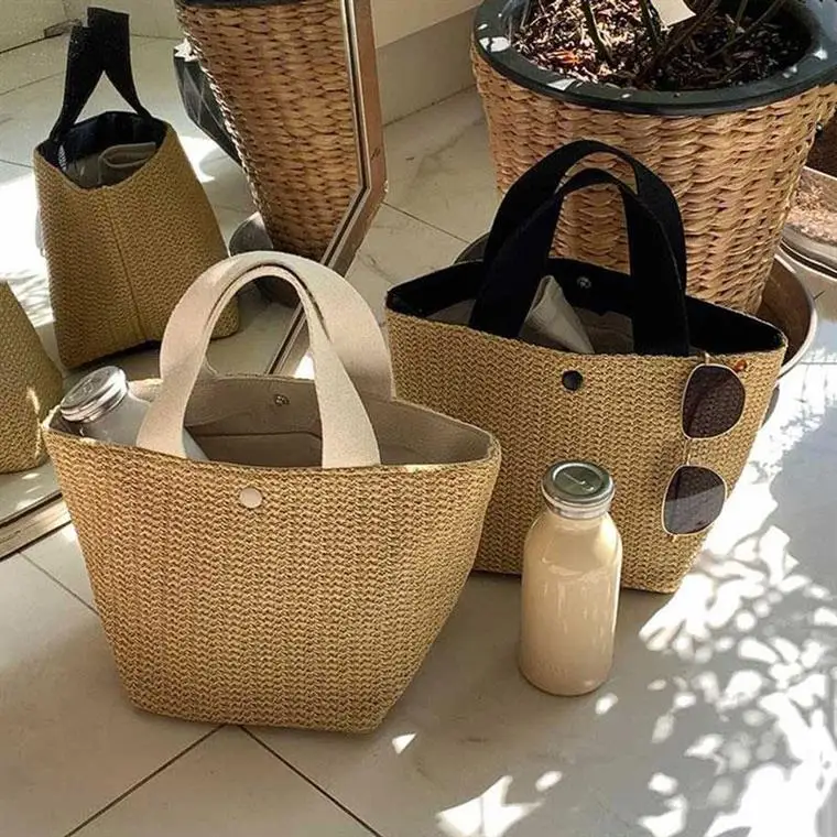 Fashion Design Women Travel Beach Shoulder Bag Small Portable Ladies Top-handle Casual Tote Female Durable Shopping Handbags
Fashion Design Women Travel Beach Shoulder Bag Small Portable Ladies Top-handle Casual Tote Female Durable Shopping Handbags