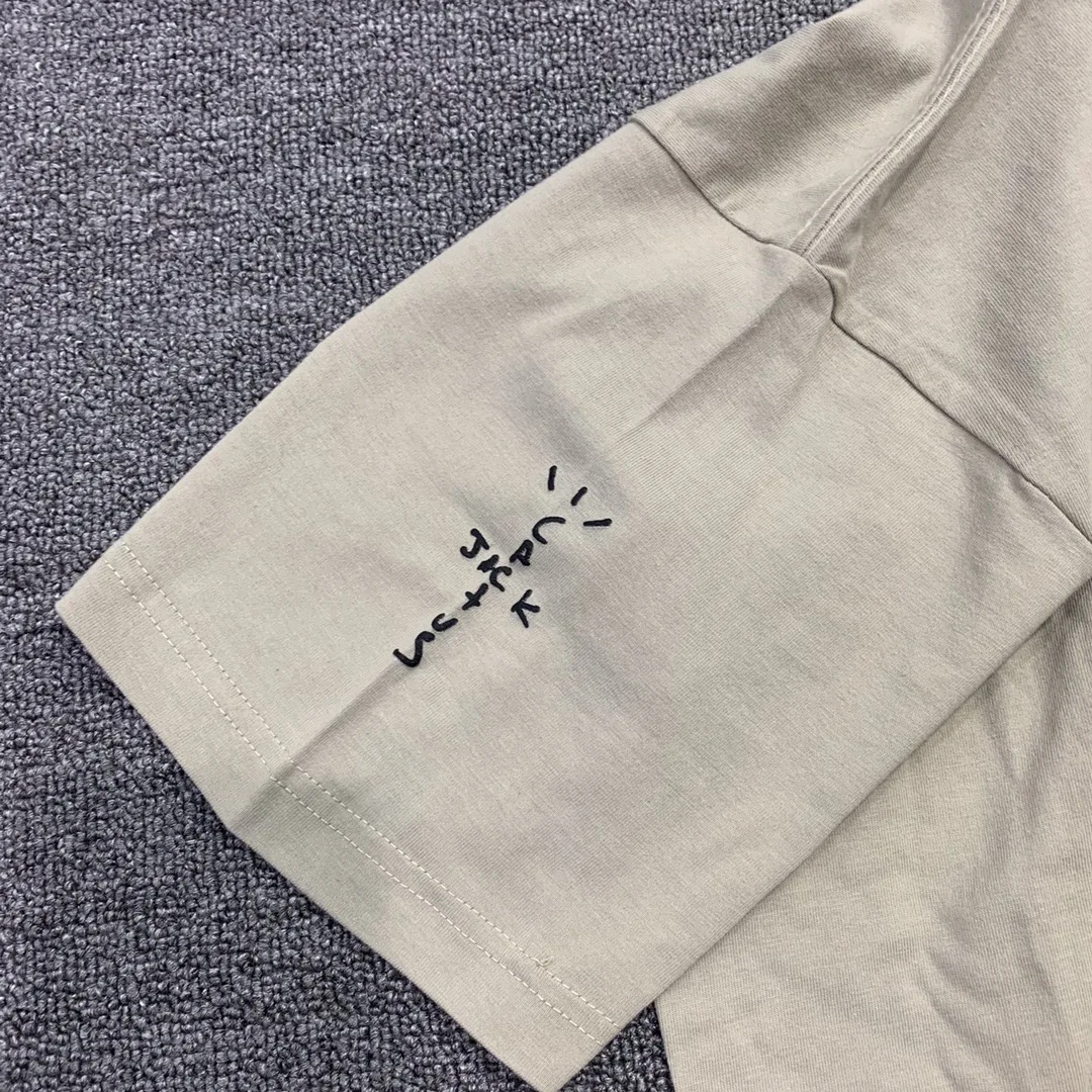 Travis Scott Cactus Jack Wink Utopia Tee T-shirt Men Women Casual minimalist fashionT-shirt Art Sense Casual Loose T-shirt
Travis Scott Cactus Jack Wink Utopia Tee T-shirt Men Women Casual minimalist fashionT-shirt Art Sense Casual Loose T-shirt