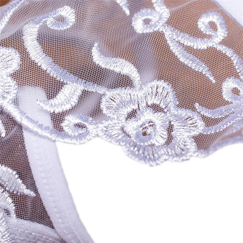Women Hollow-out Underwear Sexy Briefs Elastic Sexy No-Trace Flower Printed Lingerie
Women Hollow-out Underwear Sexy Briefs Elastic Sexy No-Trace Flower Printed Lingerie