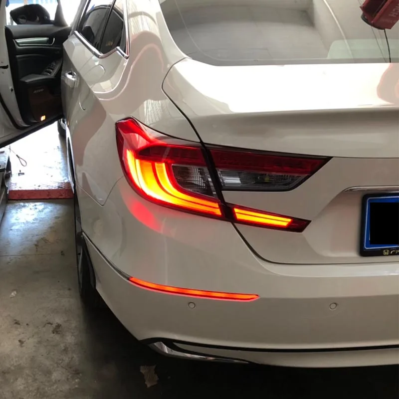 Led Smoke Reflector Light for Honda Accord 10 10th 2018 2019 2020 Car Rear Bumper Tail Light Brake Turn Signal Light Accessories
Led Smoke Reflector Light for Honda Accord 10 10th 2018 2019 2020 Car Rear Bumper Tail Light Brake Turn Signal Light Accessories