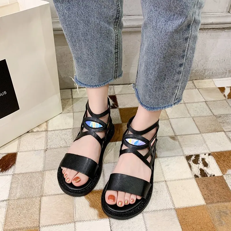 Summer 2020 new retro simple Roman sandals female fashion flat bottom wild word open toe high top sandals X077
Summer 2020 new retro simple Roman sandals female fashion flat bottom wild word open toe high top sandals X077