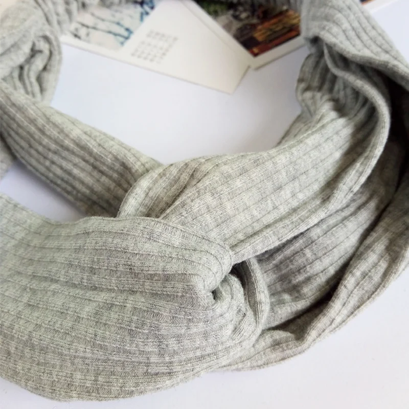 Women's Ribbed Cotton Headband Fashion Solid Soft Cross Knot Headband for Women Stretchy Hair Band Turban Hair Accessories
Women's Ribbed Cotton Headband Fashion Solid Soft Cross Knot Headband for Women Stretchy Hair Band Turban Hair Accessories