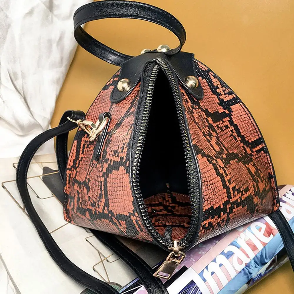 Luxury Handbags Messenger Bags Leopard Print Women's Trend Large Capacity Leather Shoulder Bag Messenger Bag
Luxury Handbags Messenger Bags Leopard Print Women's Trend Large Capacity Leather Shoulder Bag Messenger Bag