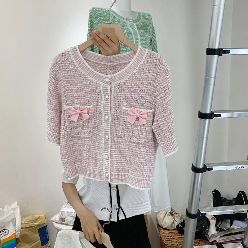 Chic Tops 2021 Summer Girl Korean Style Crew Neck Bow Knit Single Breasted Sweet Slim Short Sleeve T-shirt Elegant Top Hot Sale
Chic Tops 2021 Summer Girl Korean Style Crew Neck Bow Knit Single Breasted Sweet Slim Short Sleeve T-shirt Elegant Top Hot Sale