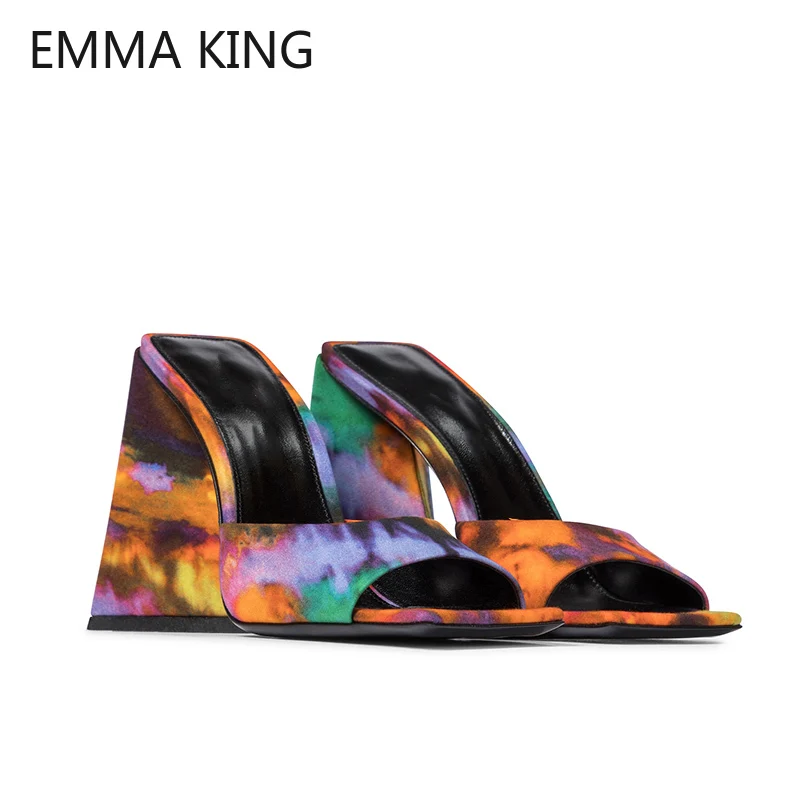 2021 Summer Women Pumps Square Toe Strange Heel Mules Sexy 10cm High Heels Sandals Slippers Female Fashion Shoes Women
2021 Summer Women Pumps Square Toe Strange Heel Mules Sexy 10cm High Heels Sandals Slippers Female Fashion Shoes Women