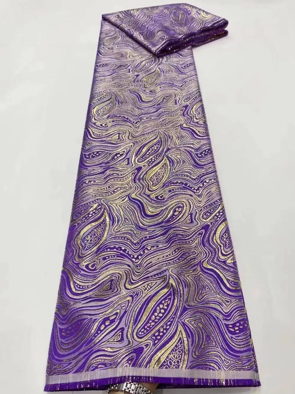 Latest Design Colorful Brocade Jacquard Lace Fabric French Lace Fabric High Quality African Nigeria Lace Fabric For Party Dress
Latest Design Colorful Brocade Jacquard Lace Fabric French Lace Fabric High Quality African Nigeria Lace Fabric For Party Dress