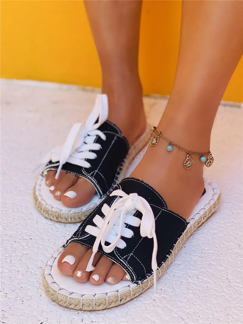 Slippers Women 2021 Summer Sandals For Girls Canvas Lace-up Flat Open Toe Slippers Woman Outdoor Buckle Beach Shoes Plus Size 42
Slippers Women 2021 Summer Sandals For Girls Canvas Lace-up Flat Open Toe Slippers Woman Outdoor Buckle Beach Shoes Plus Size 42