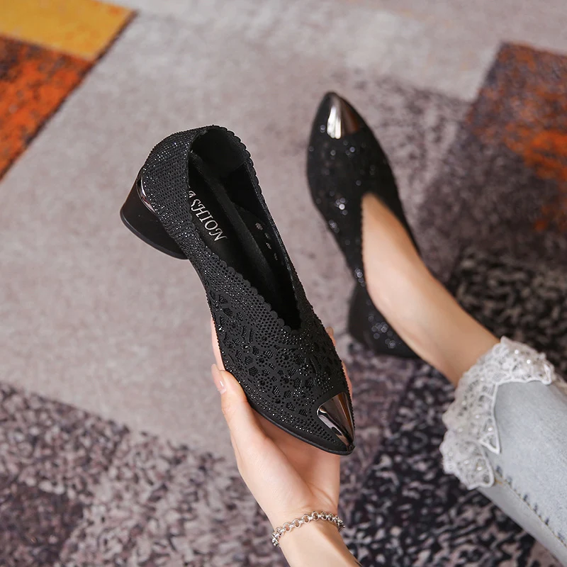 Pointed Toe Hollow Rhinestone Macrame High Heel Sandals Women Black Shoes 2021 Fall New Casual Fashion Women Pumps Single Shoes
Pointed Toe Hollow Rhinestone Macrame High Heel Sandals Women Black Shoes 2021 Fall New Casual Fashion Women Pumps Single Shoes