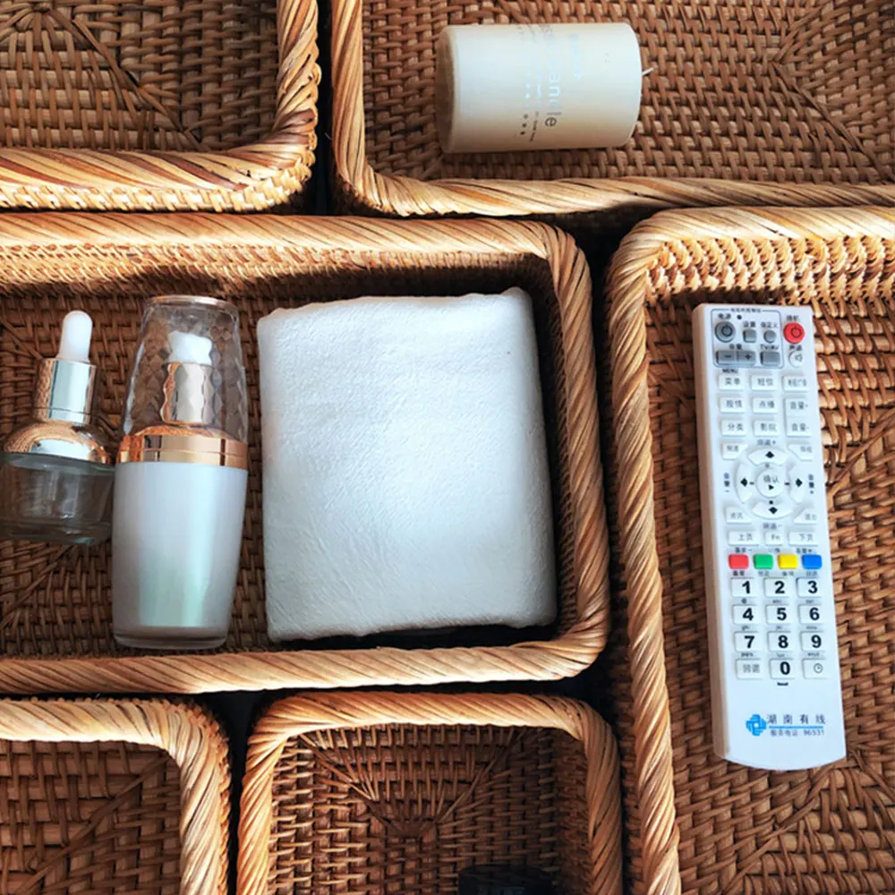 Hand-Woven Rectangular Rattan Wicker Basket Fruit Tea Snack Bread Picnic Cosmetic Storage Box Kitchen Supplies Household Tools
Hand-Woven Rectangular Rattan Wicker Basket Fruit Tea Snack Bread Picnic Cosmetic Storage Box Kitchen Supplies Household Tools