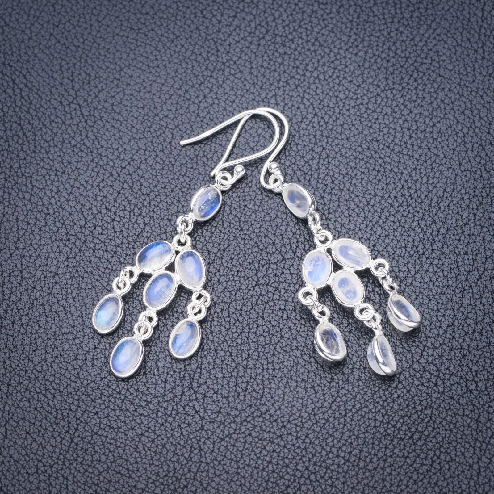 StarGems Natural Moonstone Tassel Handmade 925 Sterling Silver Earrings 2" E5526
StarGems Natural Moonstone Tassel Handmade 925 Sterling Silver Earrings 2" E5526