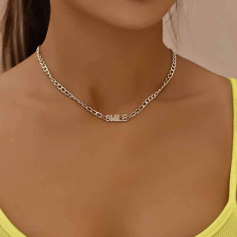 2021 New Arrival Girls Shining Smile Rhinestone Style Necklace Spring Street Fashion Silver Color Personality Pendant Jewelry
2021 New Arrival Girls Shining Smile Rhinestone Style Necklace Spring Street Fashion Silver Color Personality Pendant Jewelry