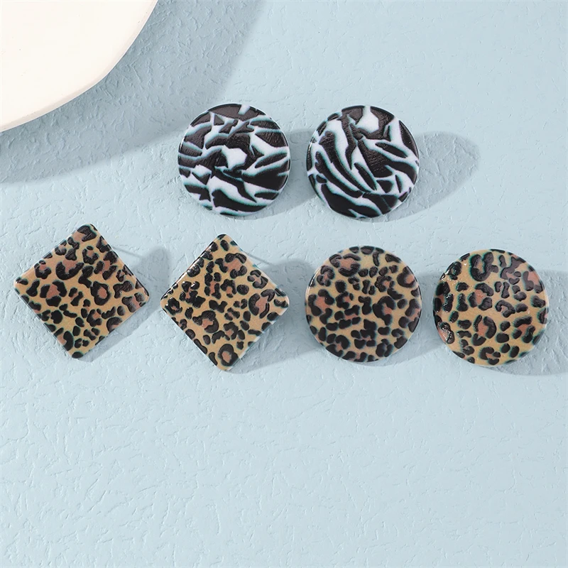 New Fashion Geometric Texture Design Round Square Leopard Print Stud Earrings Personality Trend Women's Jewelry Accessories
New Fashion Geometric Texture Design Round Square Leopard Print Stud Earrings Personality Trend Women's Jewelry Accessories