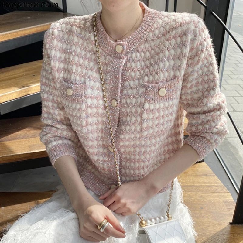 Sueters De Mujer Korean Chic Gentle O Neck Long Sleeve Tweed Cardigan Knitted Pink Plaid Sweater Jacket Fashion Autumn Top
Sueters De Mujer Korean Chic Gentle O Neck Long Sleeve Tweed Cardigan Knitted Pink Plaid Sweater Jacket Fashion Autumn Top