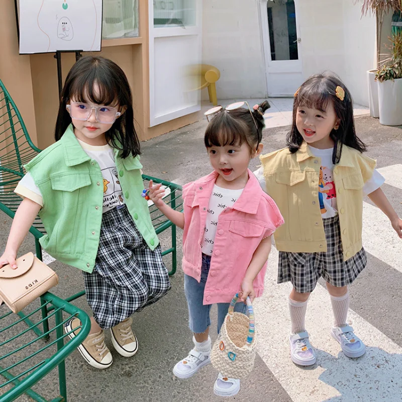 Children's Jeans Vest 2021 Summer Cute Simple Candy Color Girl Single Breasted Turn-down Collar Cotton Loose Casual Vest Coat
Children's Jeans Vest 2021 Summer Cute Simple Candy Color Girl Single Breasted Turn-down Collar Cotton Loose Casual Vest Coat