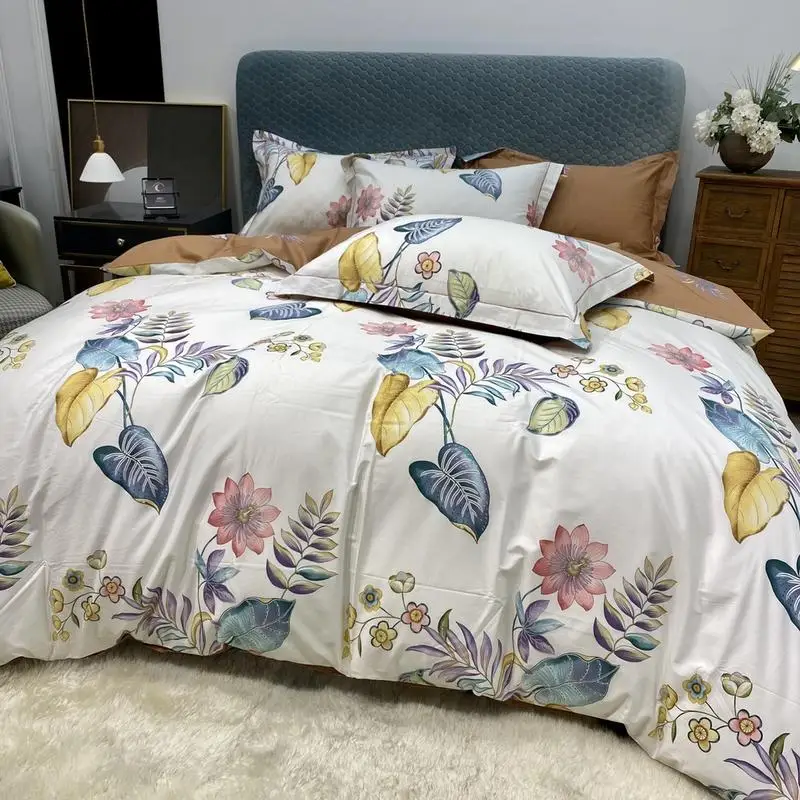 Hot Retro 100% Cotton Duvet Cover Set Printing Bedding set Red Grey Queen size Flat fitted 4pcs
Hot Retro 100% Cotton Duvet Cover Set Printing Bedding set Red Grey Queen size Flat fitted 4pcs