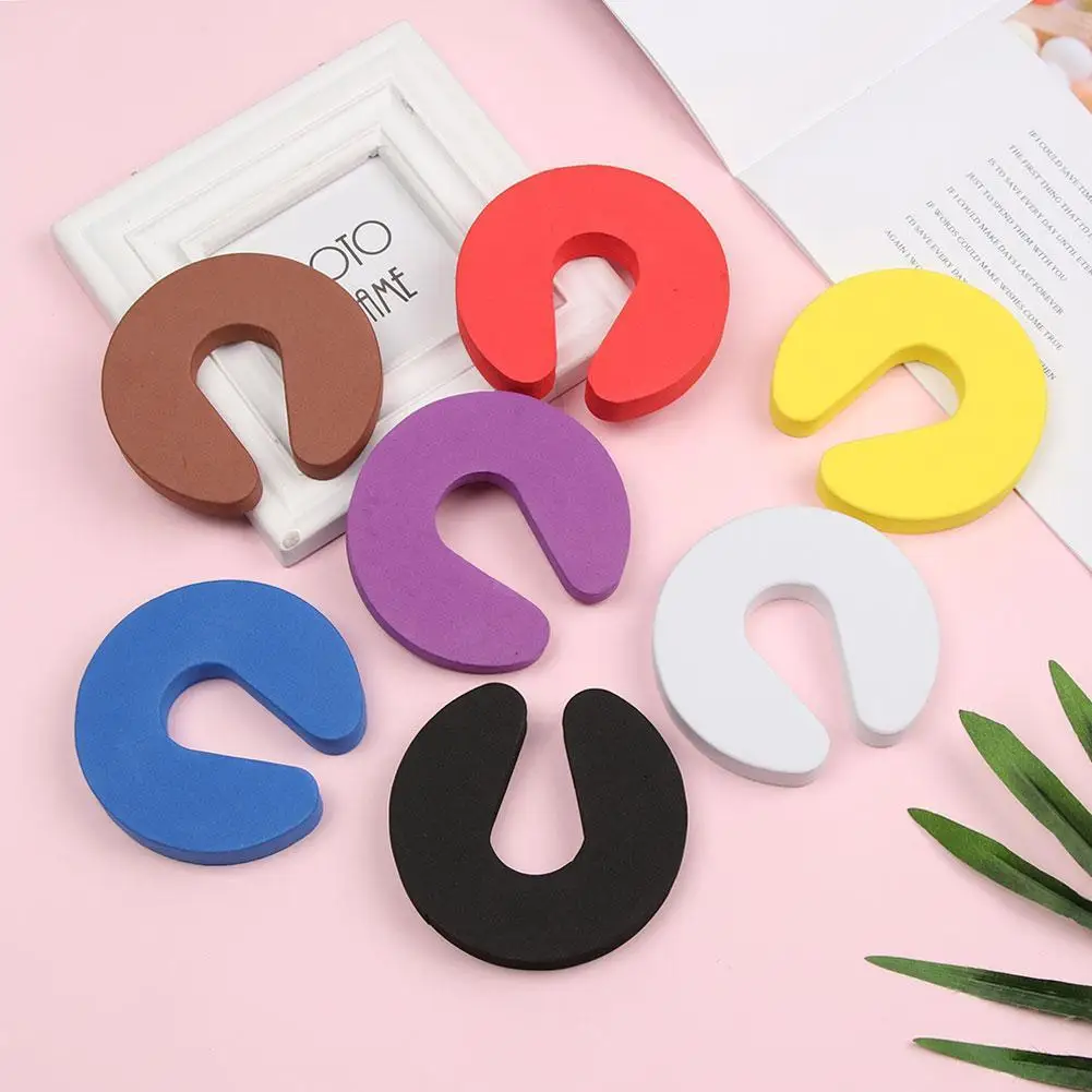 C Shape Security Cabinet Locks Door Clip Kids Finger EVA Safe Children Materia Safety Locks Stopper Protection Soft Door Fo E8O4
C Shape Security Cabinet Locks Door Clip Kids Finger EVA Safe Children Materia Safety Locks Stopper Protection Soft Door Fo E8O4