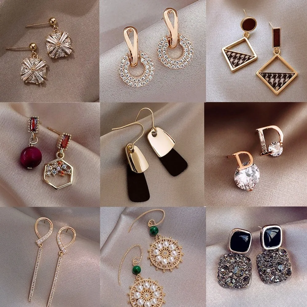 2020 Ladies Fashion Geometric Crystal Jewelry Retro Pendant Asymmetric Earrings Wedding Temperament Personality Wild
2020 Ladies Fashion Geometric Crystal Jewelry Retro Pendant Asymmetric Earrings Wedding Temperament Personality Wild