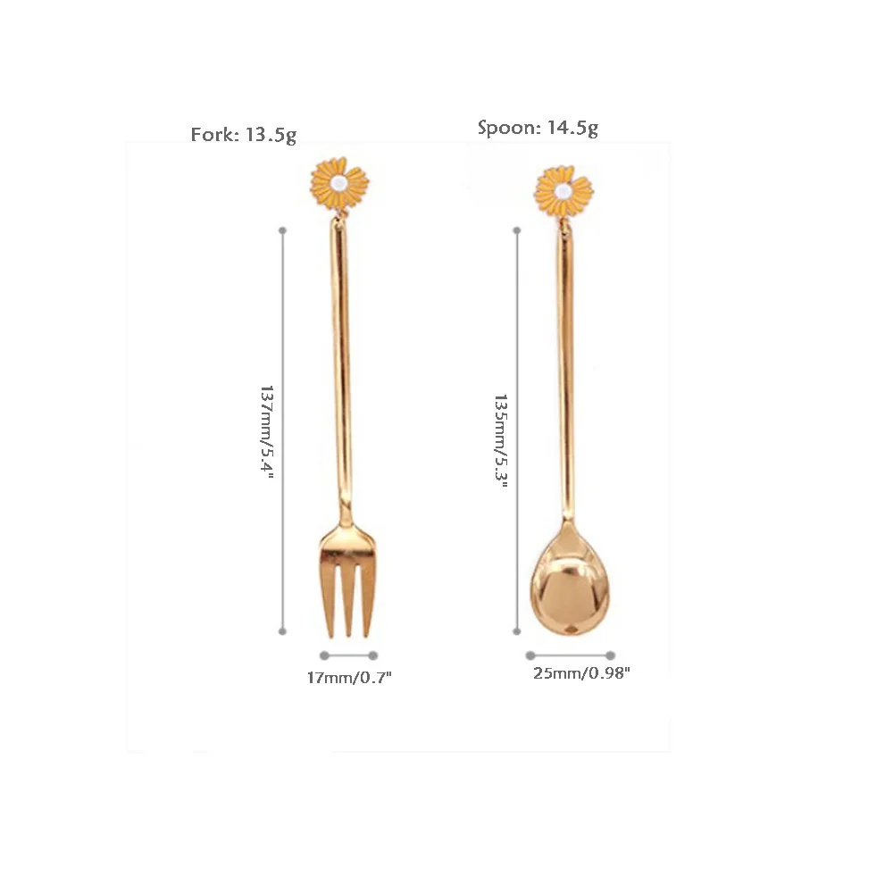 Silver/Gold Stainless Steel Spoon Fork Shovel Creative Long Handle Small daisies Ice Cream Coffee Tea Fruits Fork Desserts Spoon
Silver/Gold Stainless Steel Spoon Fork Shovel Creative Long Handle Small daisies Ice Cream Coffee Tea Fruits Fork Desserts Spoon