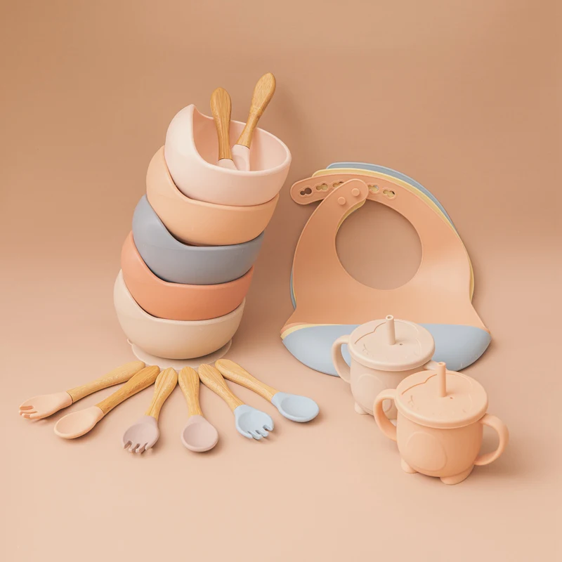5 Pcs set Silicone Bowl Bibs cup Sets Baby BPA Free Waterproof Spoon NonSlip Feedings Silicone Bowl Tableware Baby Products
5 Pcs set Silicone Bowl Bibs cup Sets Baby BPA Free Waterproof Spoon NonSlip Feedings Silicone Bowl Tableware Baby Products