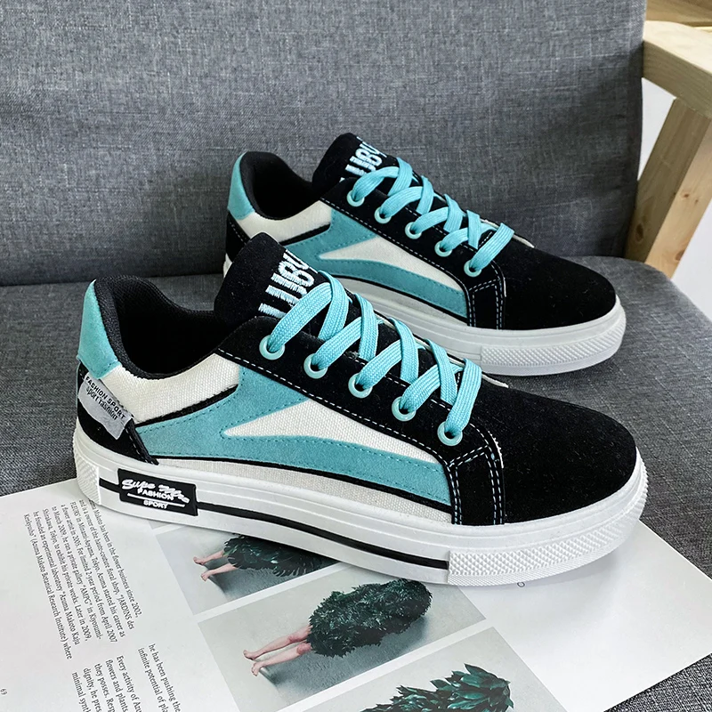 Men Casual Shoes Sneakers Summer Flying Fabric Lac-up Lightweight Comfortable Breathable Walking Plus Size 2021 New Mesh Men 
Men Casual Shoes Sneakers Summer Flying Fabric Lac-up Lightweight Comfortable Breathable Walking Plus Size 2021 New Mesh Men