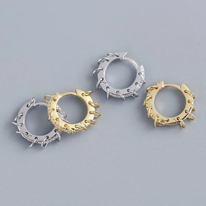 2021 Fashion Punk Style Tassel Earrings Gold And Silver Color Small Metal Hoop Earrings For Women Korean Jewelry Gift
2021 Fashion Punk Style Tassel Earrings Gold And Silver Color Small Metal Hoop Earrings For Women Korean Jewelry Gift