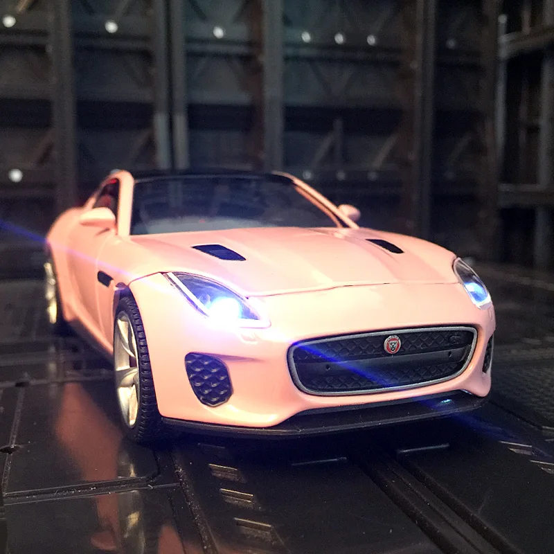 1/32 Jaguar F-TYPE COUPE Alloy car model Metal material toy for children kids birthday present gift decoration Collection boy
1/32 Jaguar F-TYPE COUPE Alloy car model Metal material toy for children kids birthday present gift decoration Collection boy