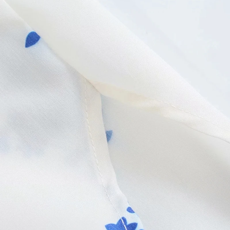 Summer Women Blue Flower Print Long Sleeve Shirt Female Turndown Collar Blouse Casual Lady Loose Tops Blusas S8989
Summer Women Blue Flower Print Long Sleeve Shirt Female Turndown Collar Blouse Casual Lady Loose Tops Blusas S8989