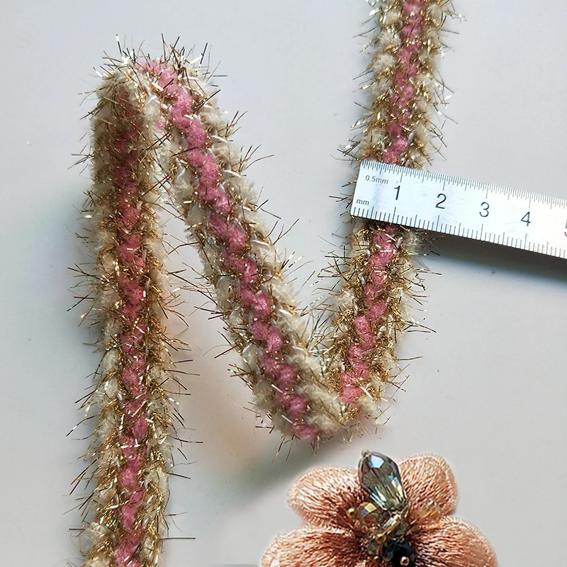 15mm 5 yards Glitter Gold Wire Wool Weave Ribbon for Diy Craft Headwear Bows Material Clothing Bag Sewing Trims Accessories
15mm 5 yards Glitter Gold Wire Wool Weave Ribbon for Diy Craft Headwear Bows Material Clothing Bag Sewing Trims Accessories