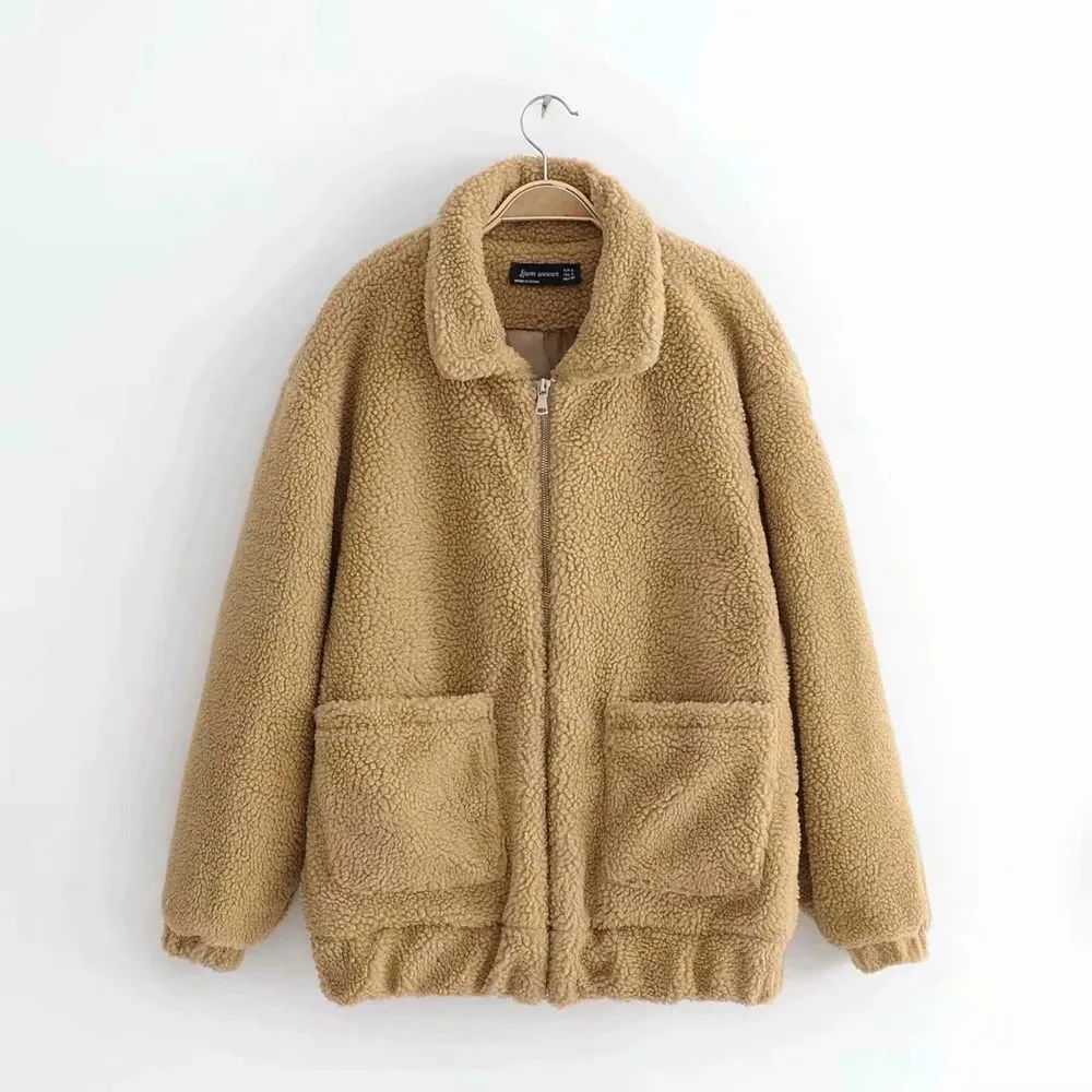 Winter faux fur coat fall vintage jacket women 2020 korean teddy coat long sleeve loose jacket black turn down collar coat red
Winter faux fur coat fall vintage jacket women 2020 korean teddy coat long sleeve loose jacket black turn down collar coat red