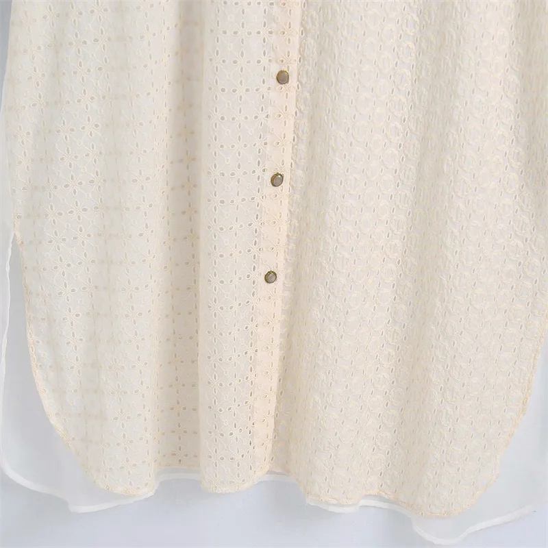 2021 ZA Openwork Embroidery Long Shirts Women Summer Lapel Button Back Pleated Vintage Tops Asymmetric Hem Side Slit Woman Shirt
2021 ZA Openwork Embroidery Long Shirts Women Summer Lapel Button Back Pleated Vintage Tops Asymmetric Hem Side Slit Woman Shirt
