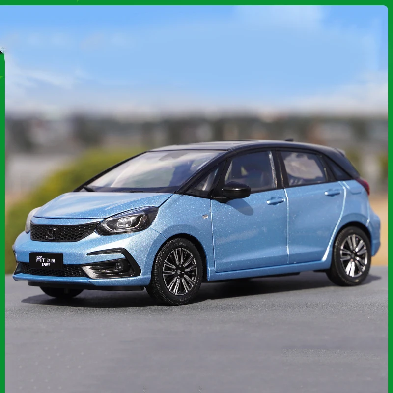 1:18 Масштаб литой модели четвертого поколения подходит 2020 автомобиля 1/18 сплав игрушечный автомобиль миниатюрный коллекция для игрушка для ... 
1:18 Масштаб литой модели четвертого поколения подходит 2020 автомобиля 1/18 сплав игрушечный автомобиль миниатюрный коллекция для игрушка для ...